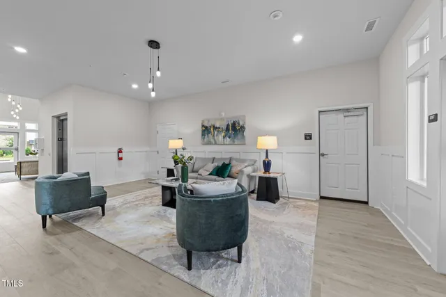 $725,000 | 1600 Gathering Park Circle, Unit 204, Cary, NC 27519