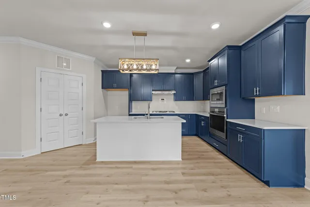 $725,000 | 1600 Gathering Park Circle, Unit 204, Cary, NC 27519