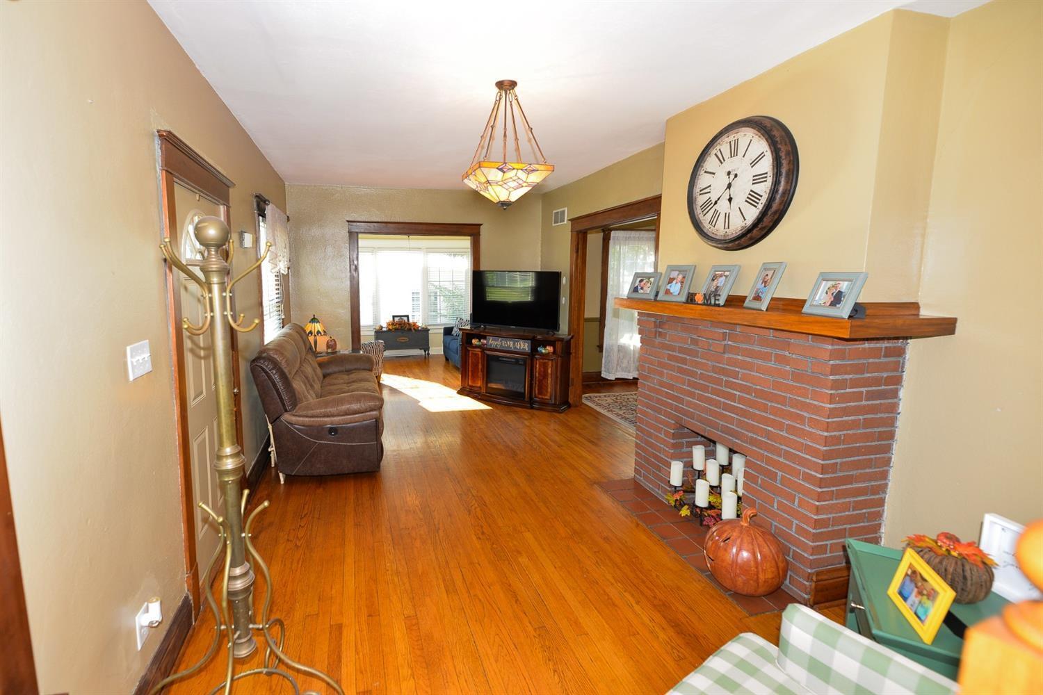 2915 Flemming Road Middletown, OH 45042 - Photo 2 of 29 Gallery Image 2