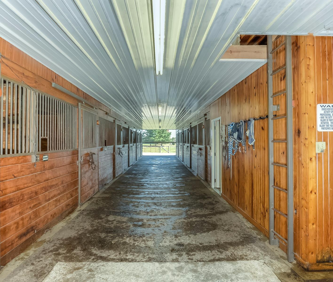 5845 McCowans Ferry Road Versailles, KY 40383 - Photo 4 of 49 Photo 4