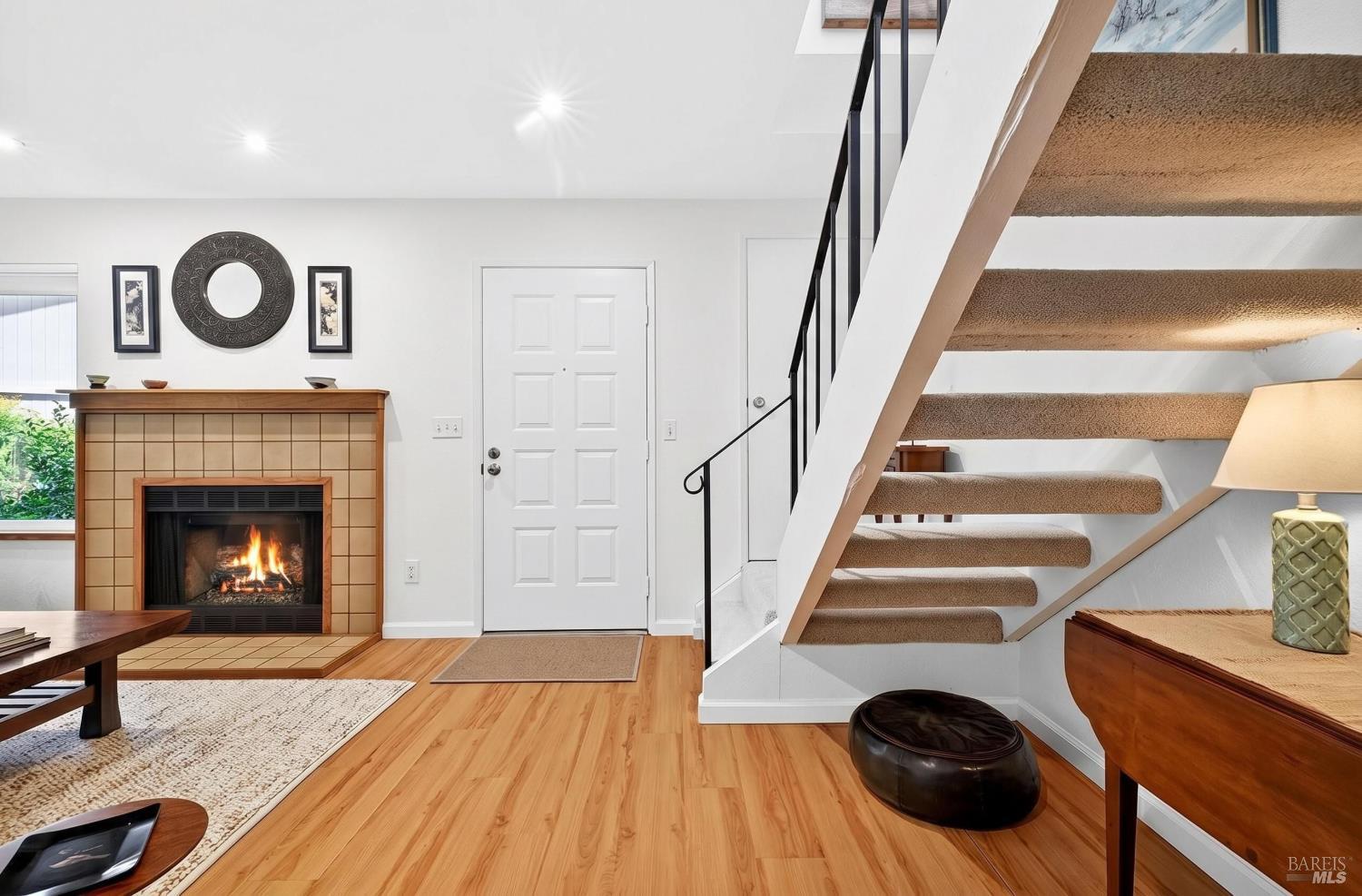 1428 Gold Way Rohnert Park, CA 94928 - Photo 10 of 45
