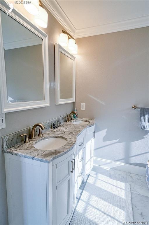 1354 Northwest Spruce Ridge Drive Stuart, FL 34994 - Photo 22 of 47 Gallery Image 22