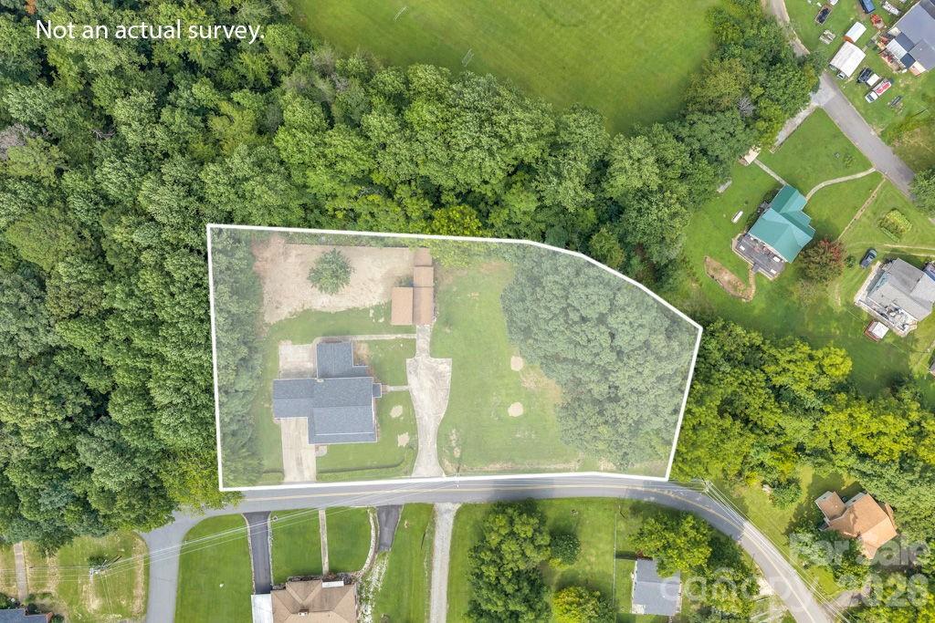 490 Morehead Road Marion, NC 28752 - Photo 3 of 48 Gallery Image 3