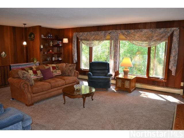 837 Badlands Road Hudson, WI 54016 - Photo 6 of 18 Gallery Image 6