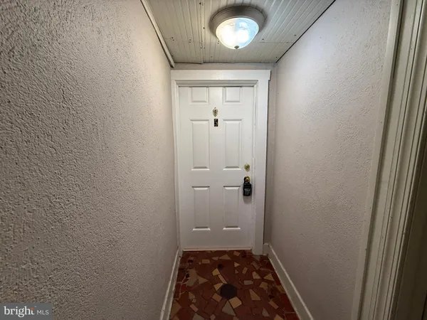 $1,345 | 1003 Kenmore Avenue, Unit 5, Fredericksburg, VA 22401