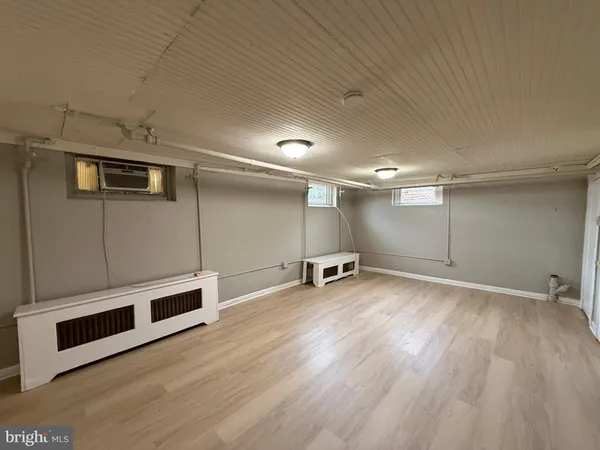 $1,345 | 1003 Kenmore Avenue, Unit 5, Fredericksburg, VA 22401