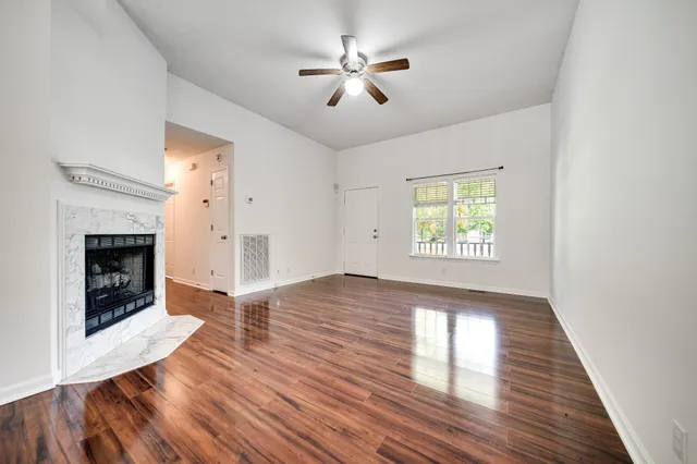 $2,000 | 210 Apache Trail, White House, TN 37188