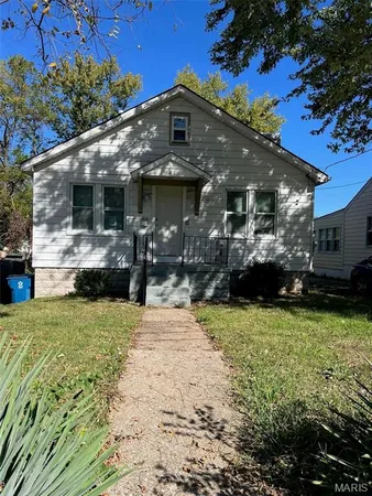 $1,450 | 831 Abston Street, Ferguson, MO 63135