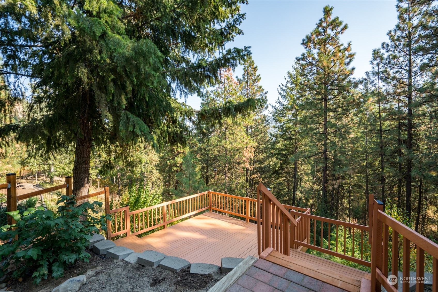 2960 Mission Ridge Road Wenatchee, WA 98801 - Photo 10 of 40 Gallery Image 10