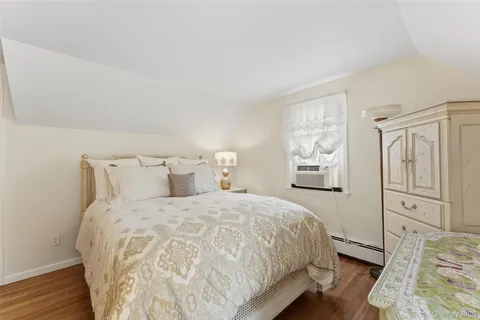 $799,000 | 162 Midland Avenue, Yonkers, NY 10705