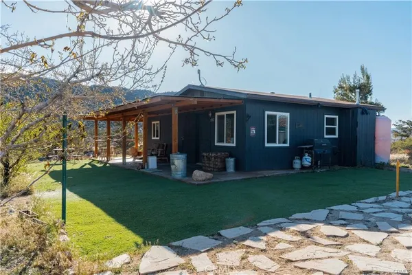 $634,000 | 48317 Burns Canyon Road, Pioneertown, CA 92268