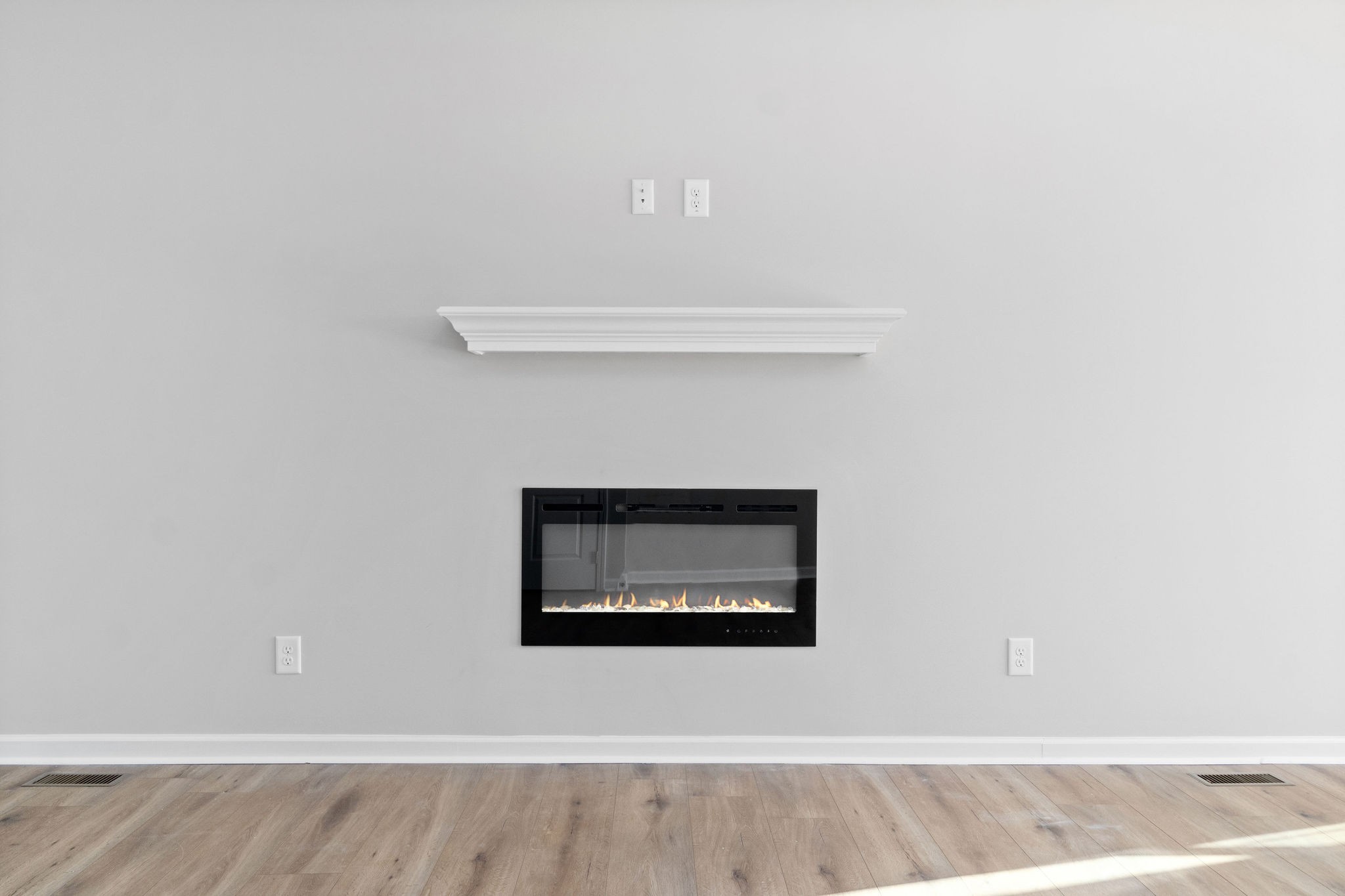 1042 Winesap Road Clarksville, TN 37040 - Photo 11 of 33 a view of an empty room with a fireplace