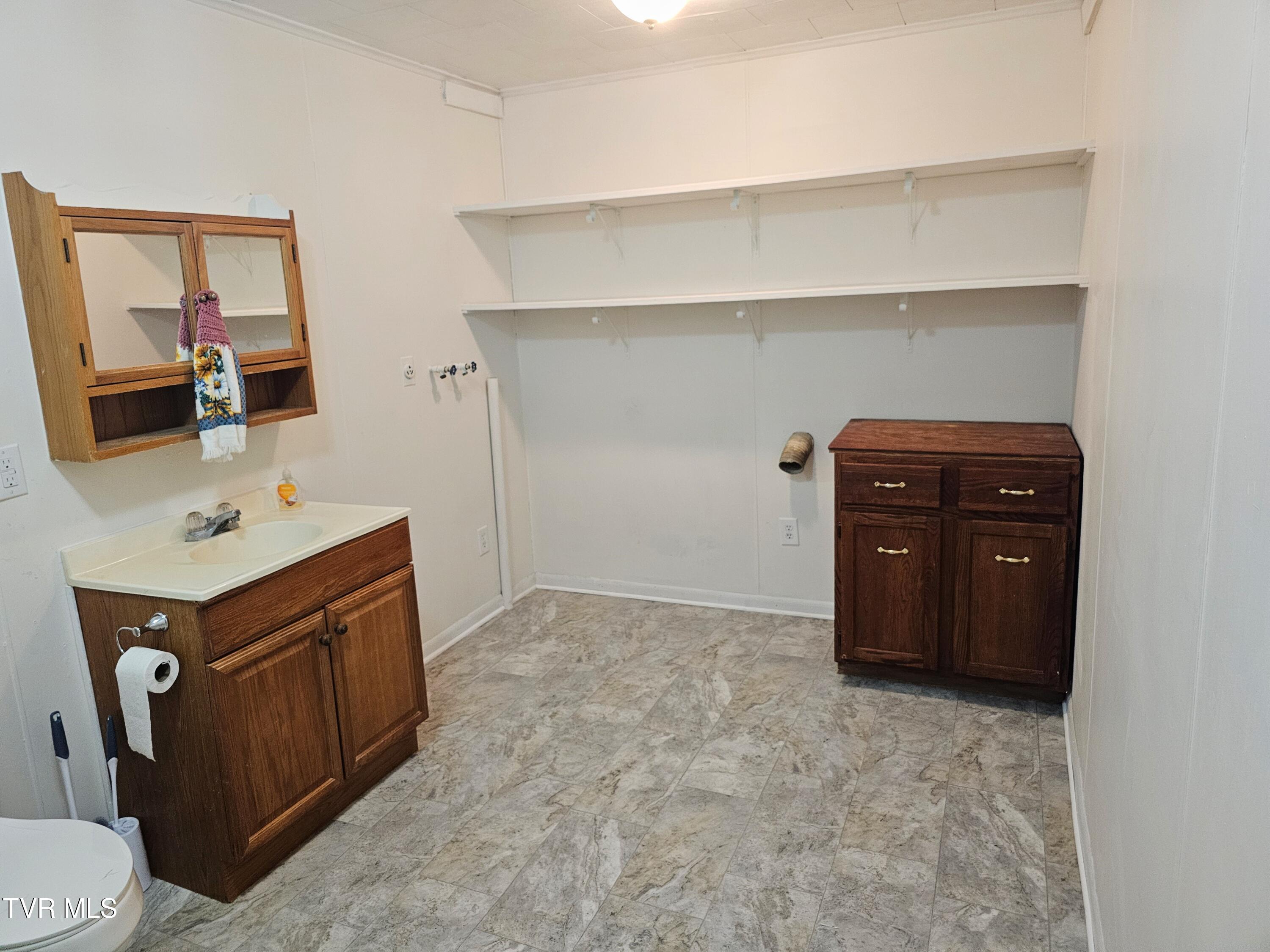 5643 Freeman Road Wise, VA 24293 - Photo 23 of 66 full bath 1