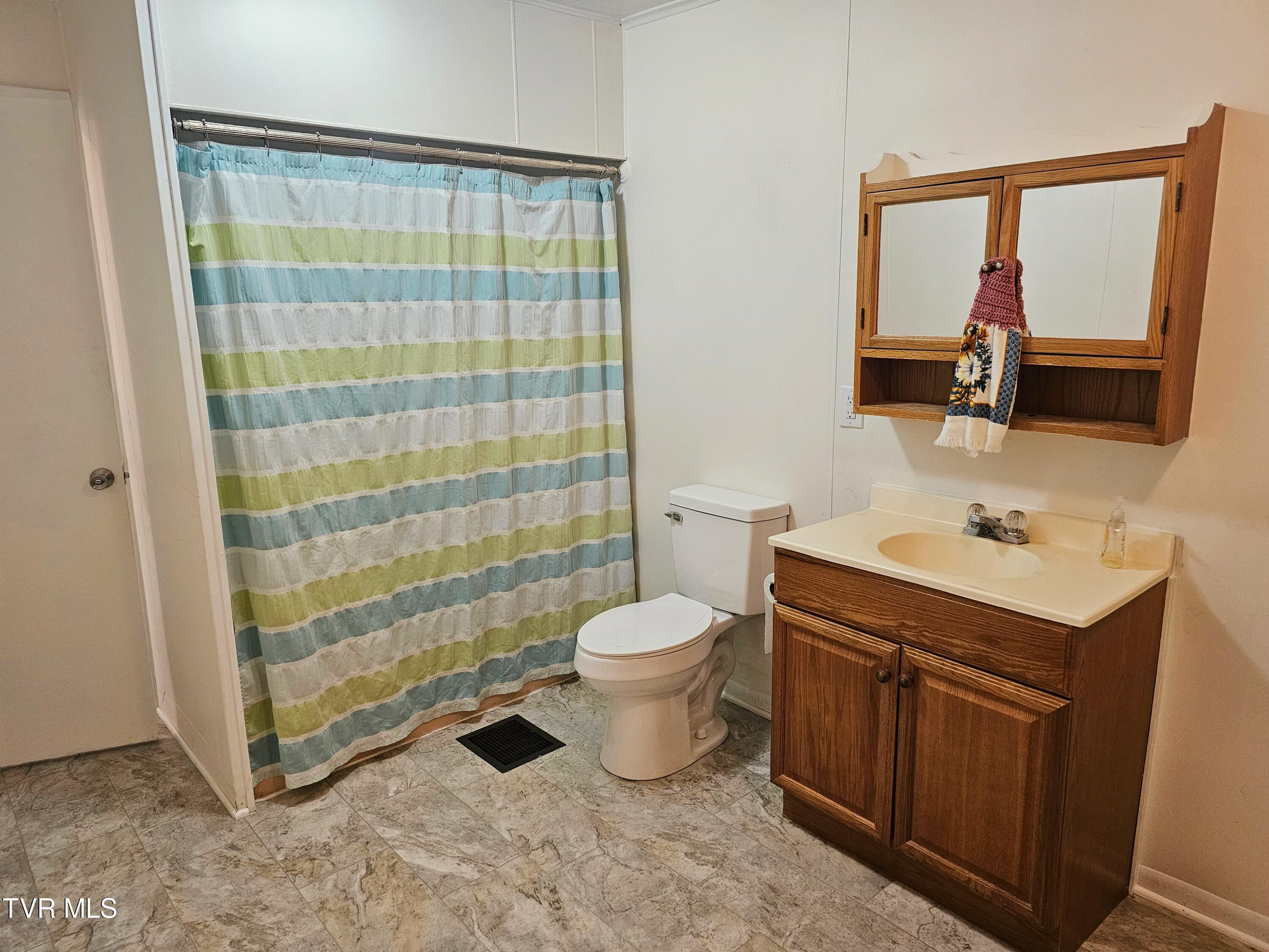 5643 Freeman Road Wise, VA 24293 - Photo 27 of 66 full bath 3