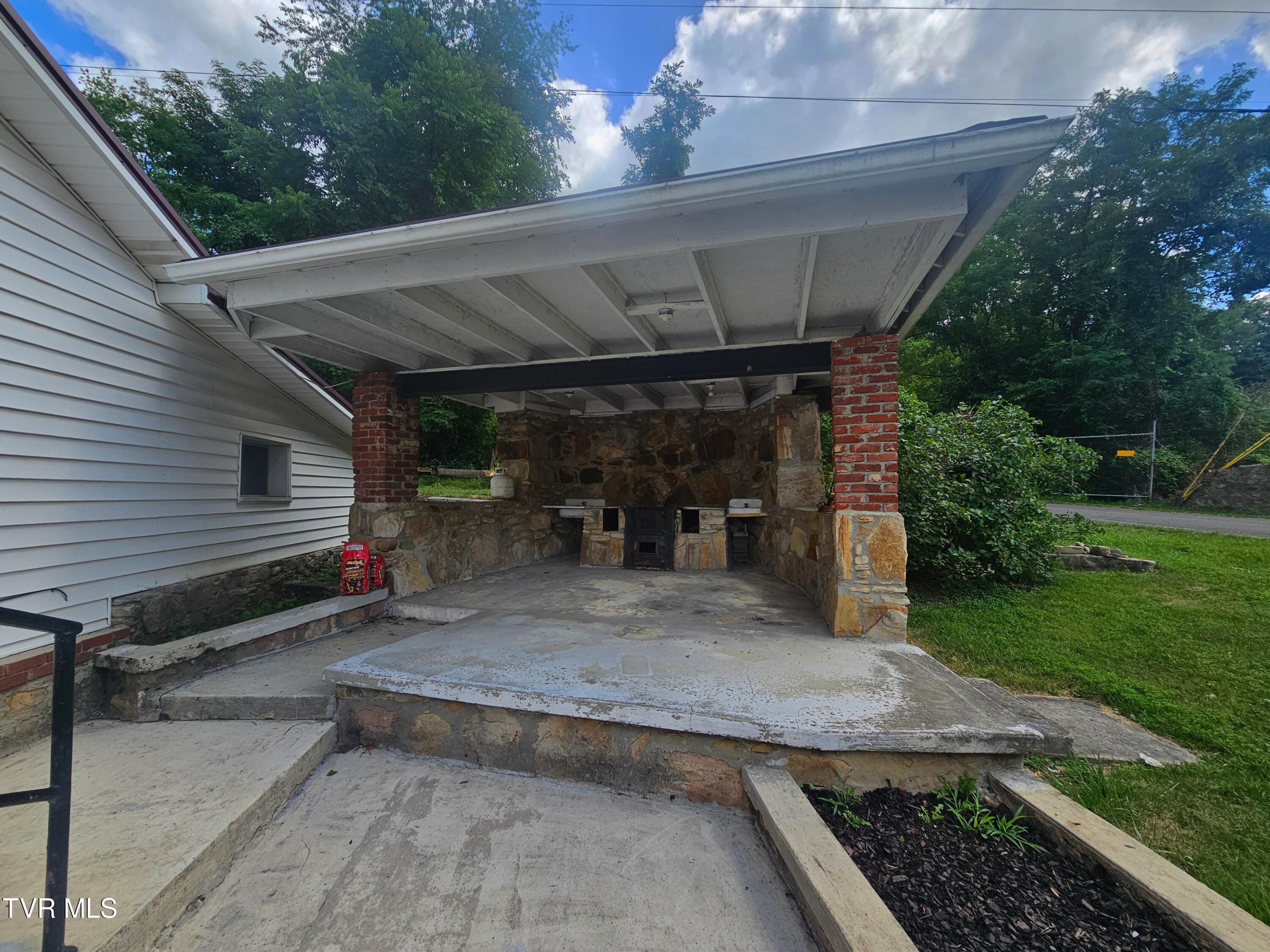 5643 Freeman Road Wise, VA 24293 - Photo 60 of 66 entertainment 5