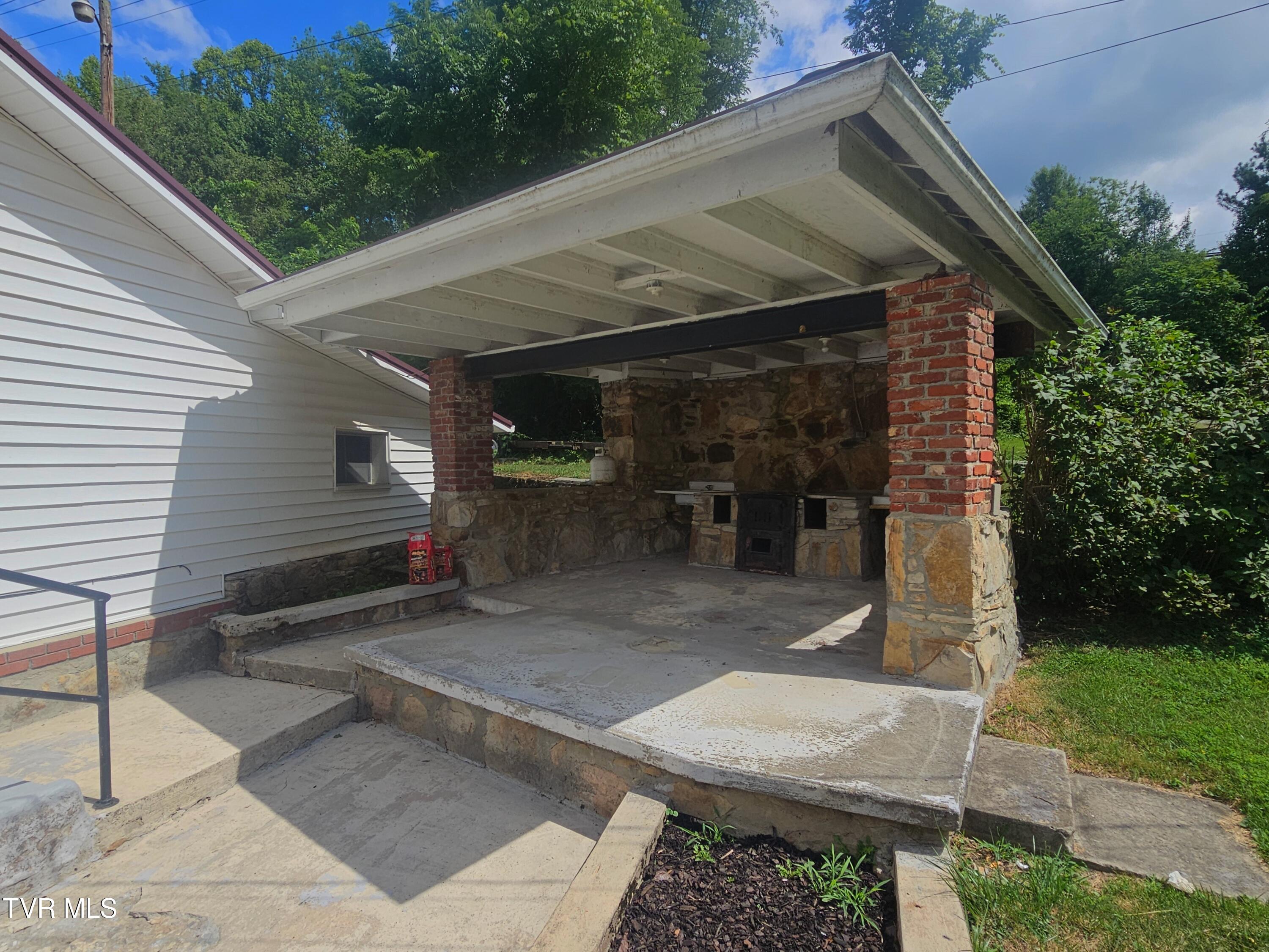5643 Freeman Road Wise, VA 24293 - Photo 61 of 66 entertainment 1
