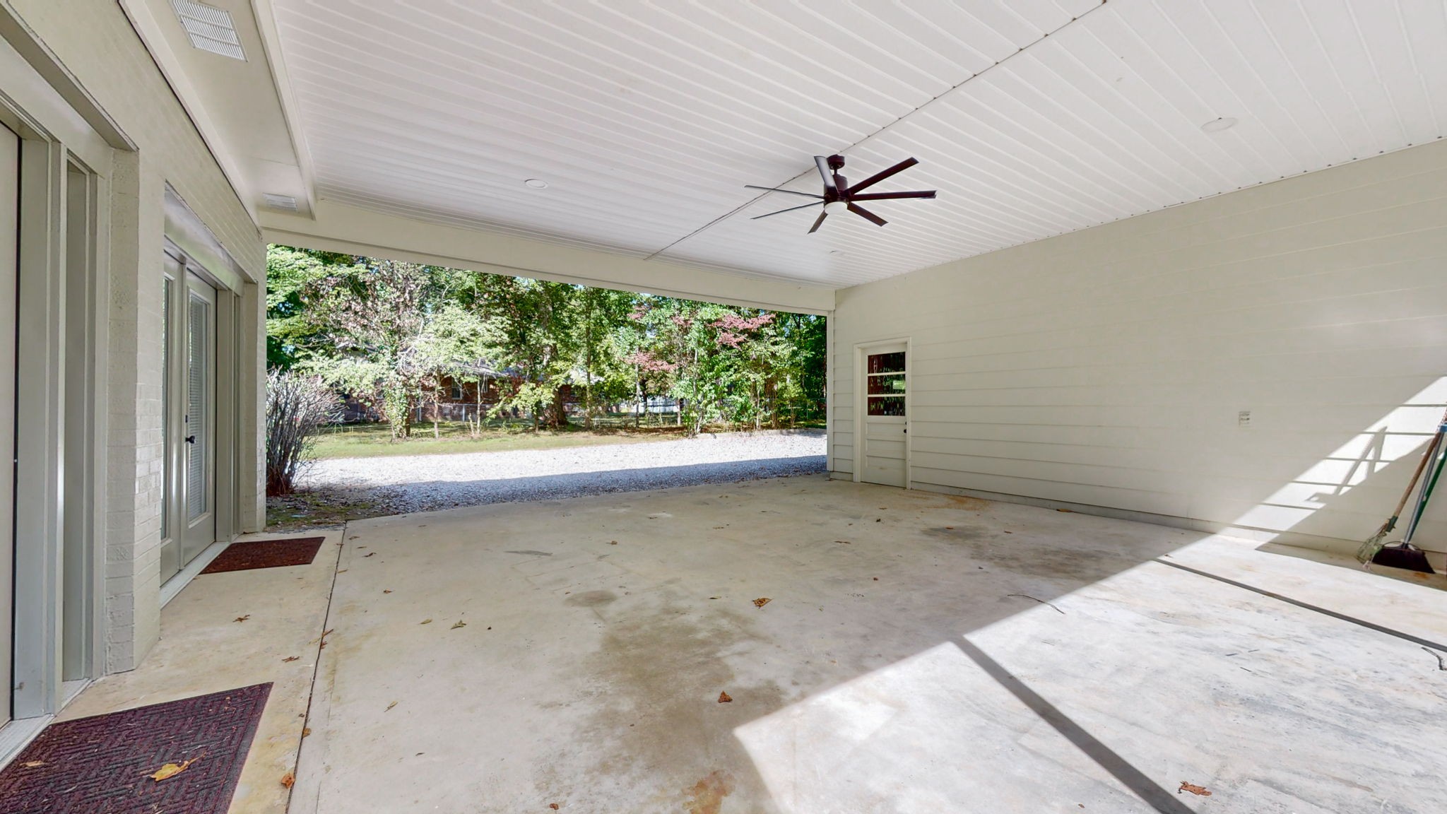 196 Thomas Street Manchester, TN 37355 - Photo 35 of 43 a view of a room with a large window