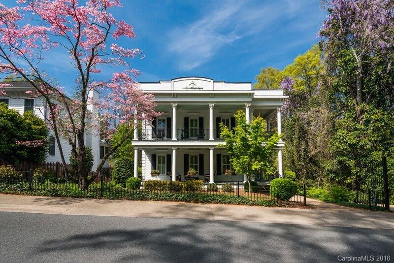 725 Spring Street Davidson, NC 28036 - Photo 1 of 36 Gallery Image 1