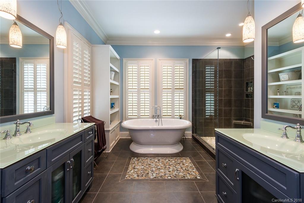725 Spring Street Davidson, NC 28036 - Photo 18 of 36 Gallery Image 18