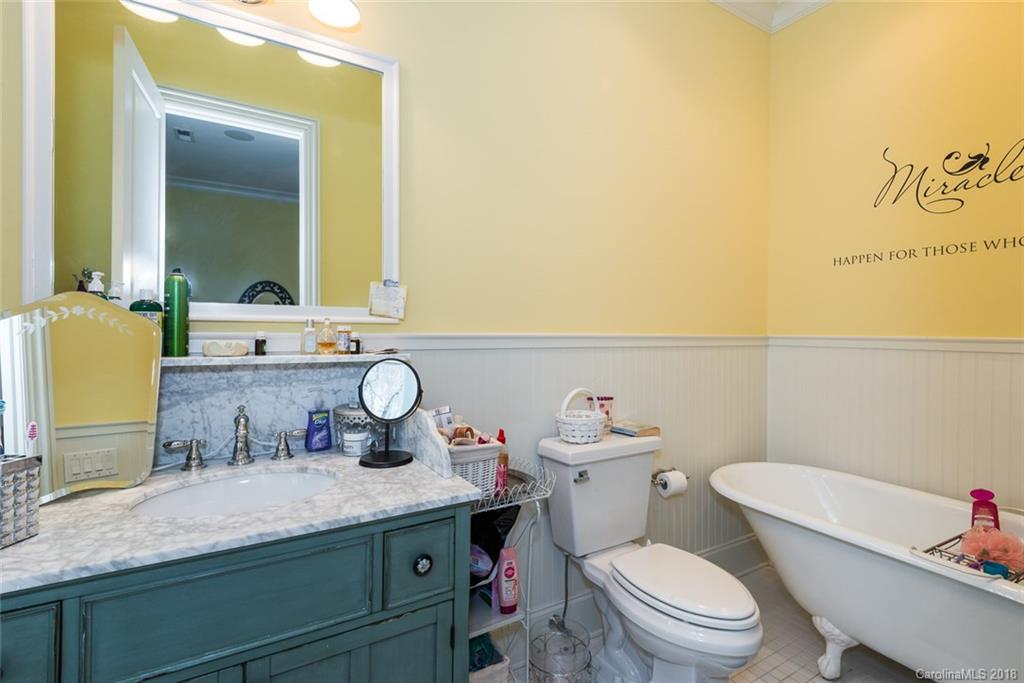 725 Spring Street Davidson, NC 28036 - Photo 26 of 36 Gallery Image 26