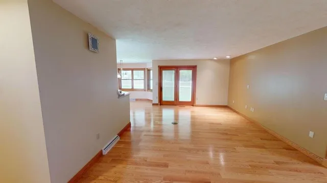 a view of an entryway of a house