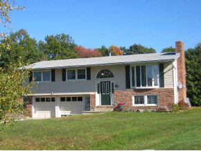 68 Dunlop Way Colchester, VT 05446 - Photo 1 of 9