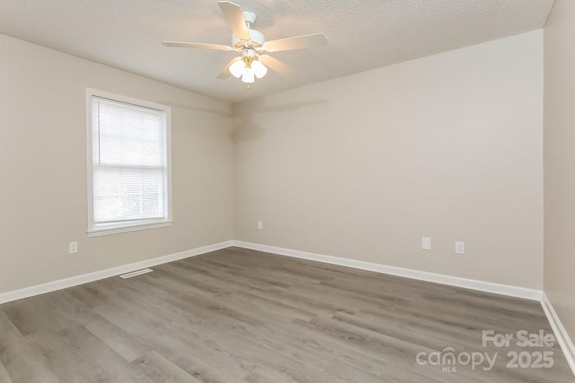 106 8th Street York, SC 29745 - Photo 7 of 15