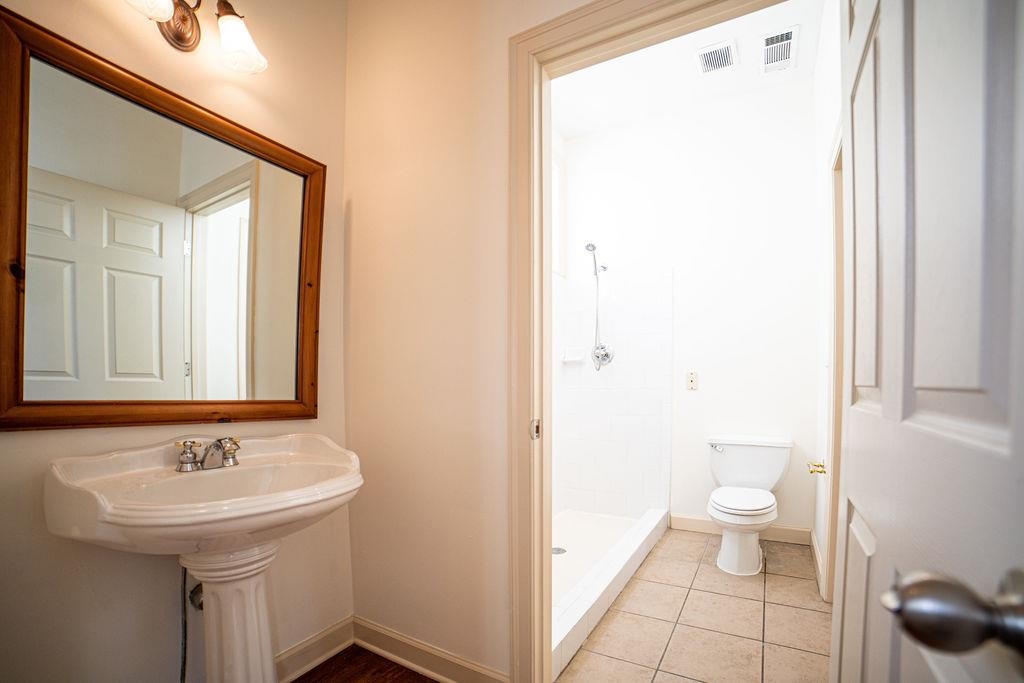 137 Harbor Point Lane Memphis, TN 38103 - Photo 11 of 36