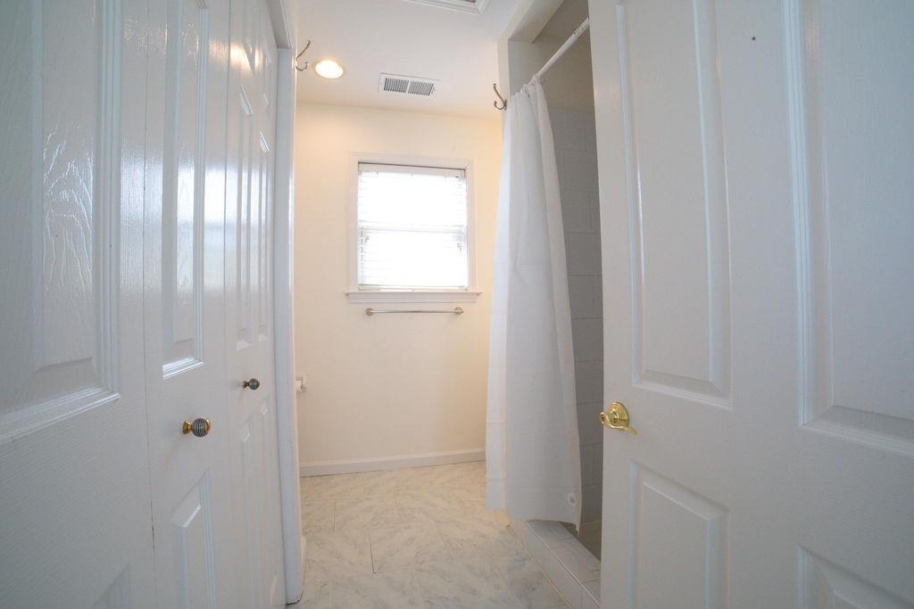 137 Harbor Point Lane Memphis, TN 38103 - Photo 27 of 36