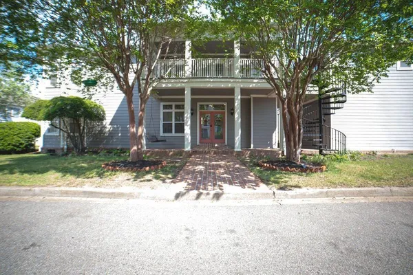 a front view of house with yard