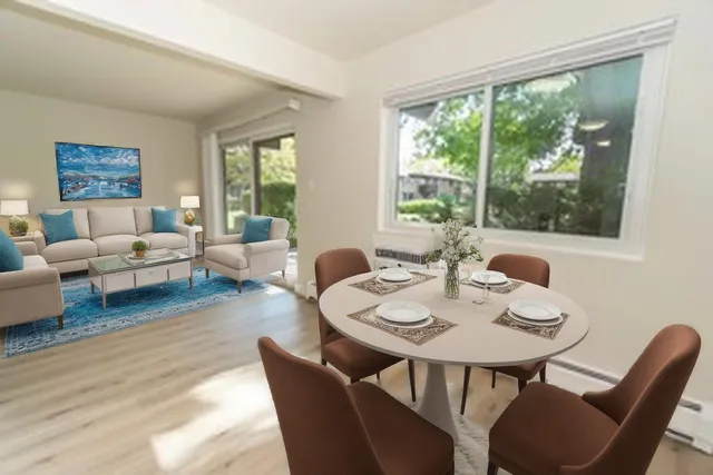 $177,700 | 2640 North Windsor Drive, Unit 102, Arlington Heights, IL 60004