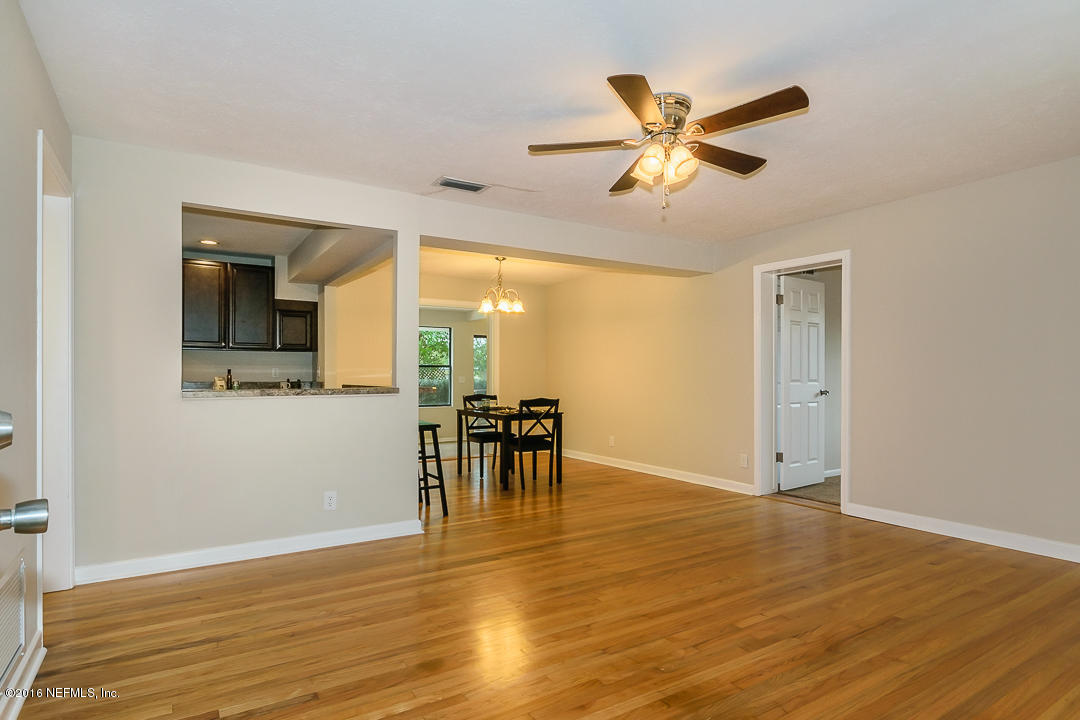 2649 Rentz Road Jacksonville, FL 32211 - Photo 7 of 25 005