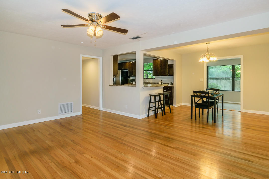 2649 Rentz Road Jacksonville, FL 32211 - Photo 8 of 25 006