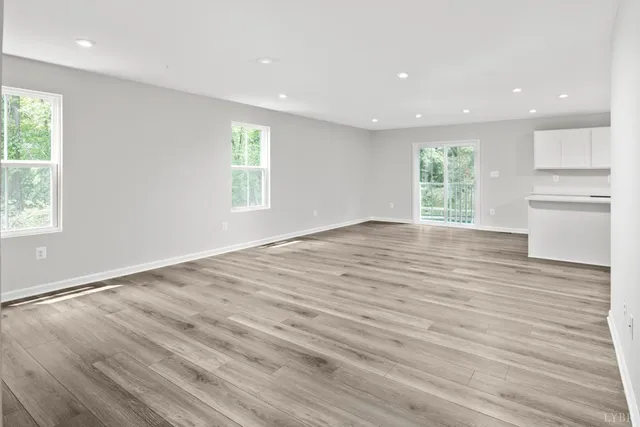 $389,990 | 36 Crossing Court, Bedford, VA 24523