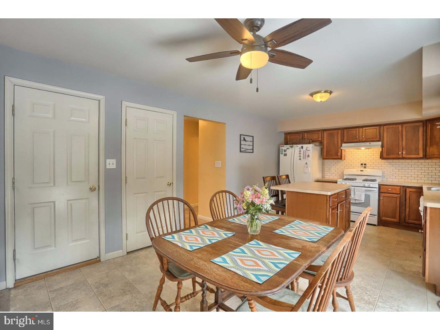 55 Thayer Road Birdsboro, PA 19508 - Photo 8 of 22 Dining Room
