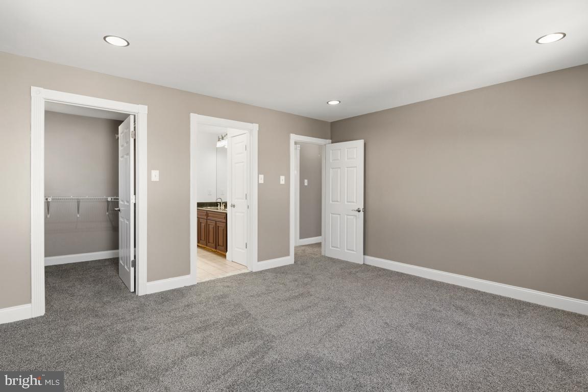 416 Stuart Lane Ambler, PA 19002 - Photo 13 of 42