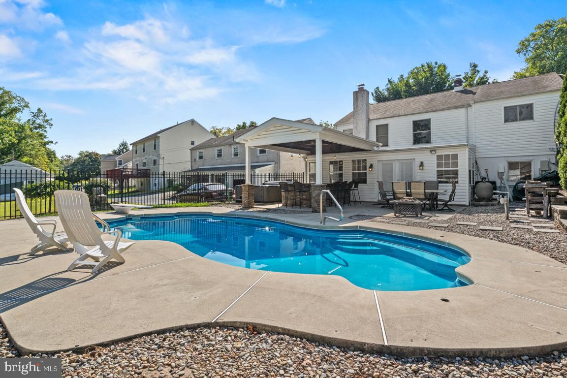 416 Stuart Lane Ambler, PA 19002 - Photo 35 of 42