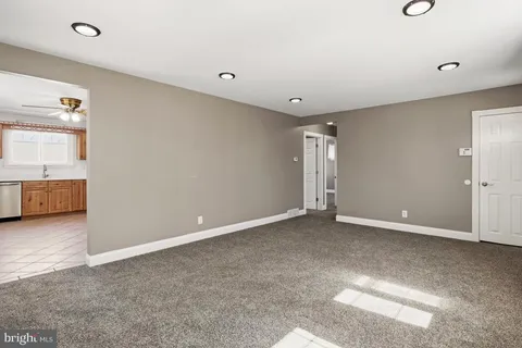 $750,000 | 416 Stuart Lane, Ambler, PA 19002