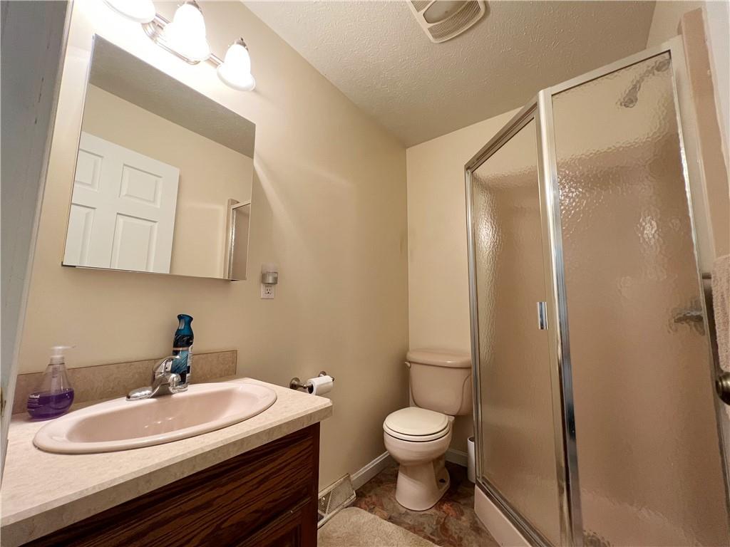 416 Nutt Road Grove City, PA 16127 - Photo 28 of 35 Gallery Image 28
