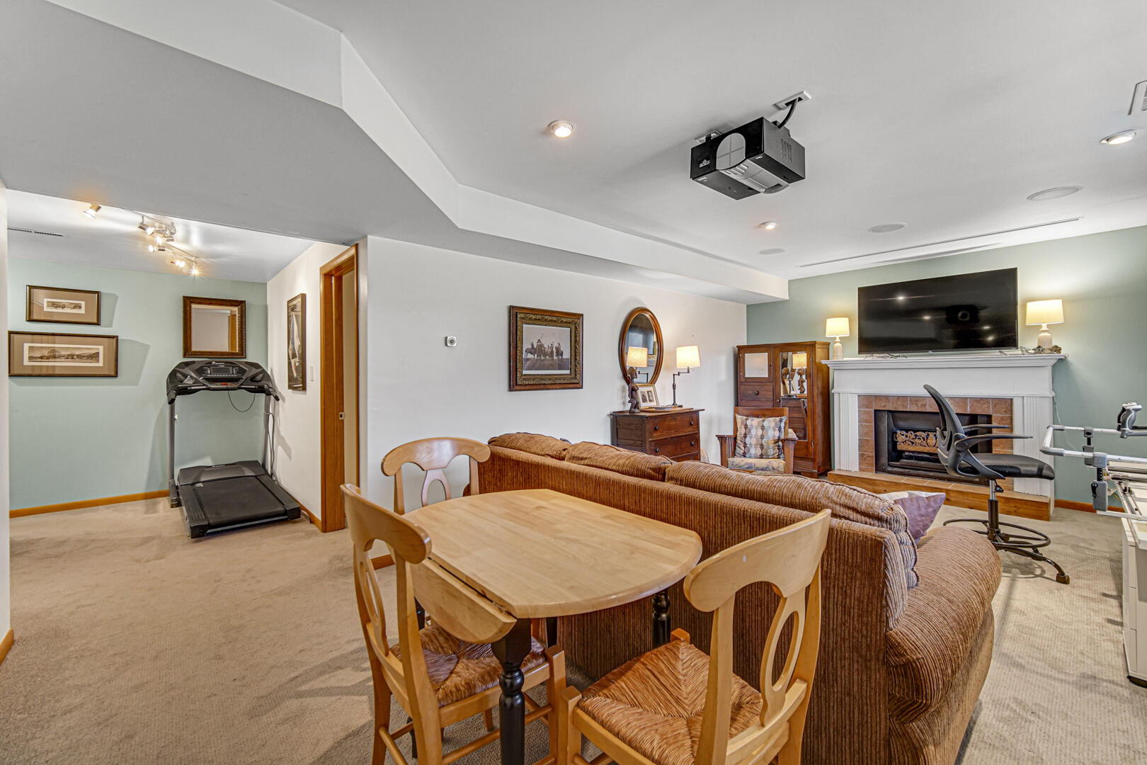 95 Diana Road Ogden Dunes, IN 46368 - Photo 21 of 30 1620x1080