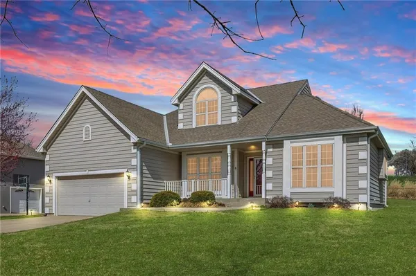 $425,000 | 6 Timber Creek Drive, Platte City, MO 64079