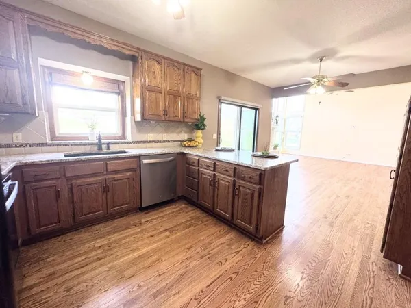 $425,000 | 6 Timber Creek Drive, Platte City, MO 64079