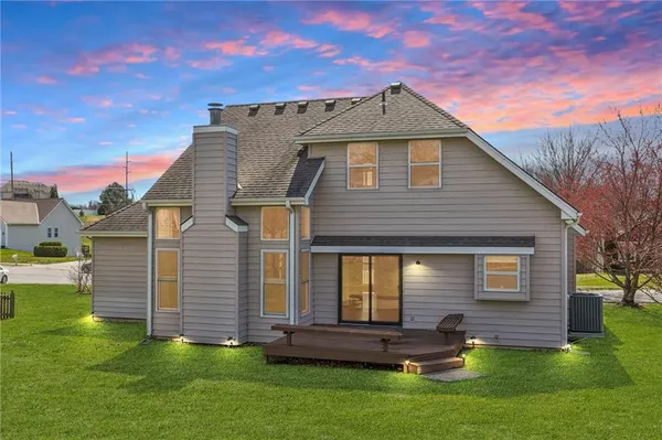 $425,000 | 6 Timber Creek Drive, Platte City, MO 64079