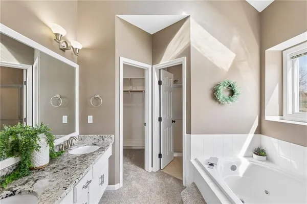 $425,000 | 6 Timber Creek Drive, Platte City, MO 64079