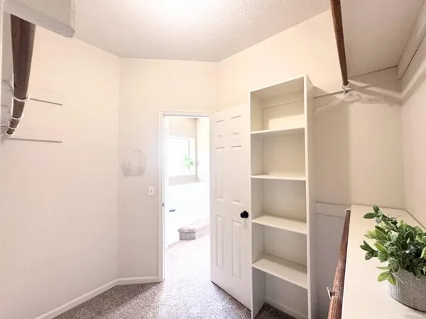 $425,000 | 6 Timber Creek Drive, Platte City, MO 64079