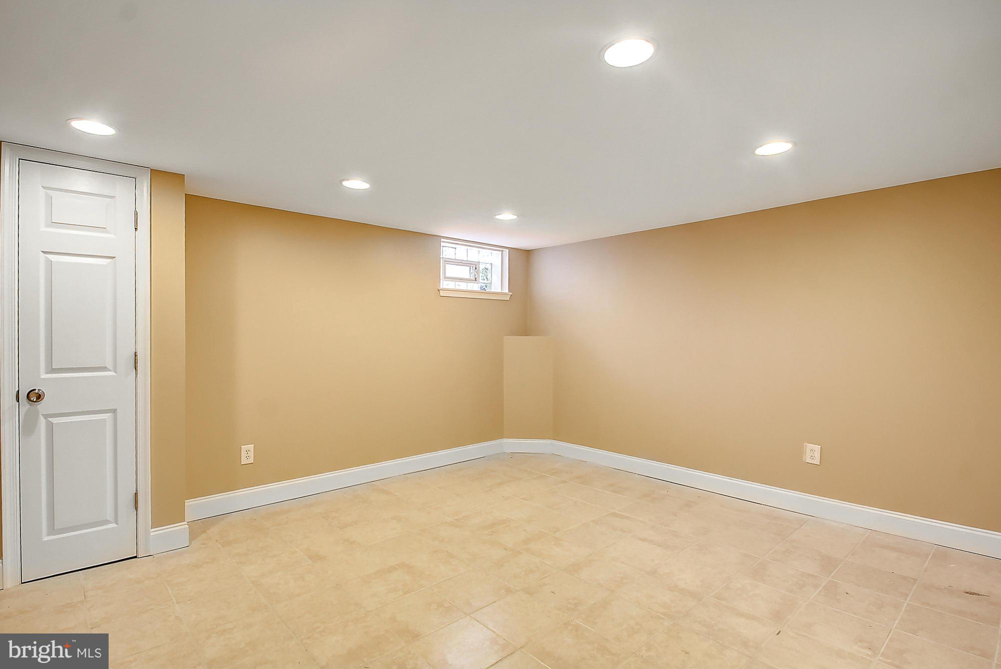 5919 Glenkirk Road Baltimore, MD 21239 - Photo 13 of 30 Basement