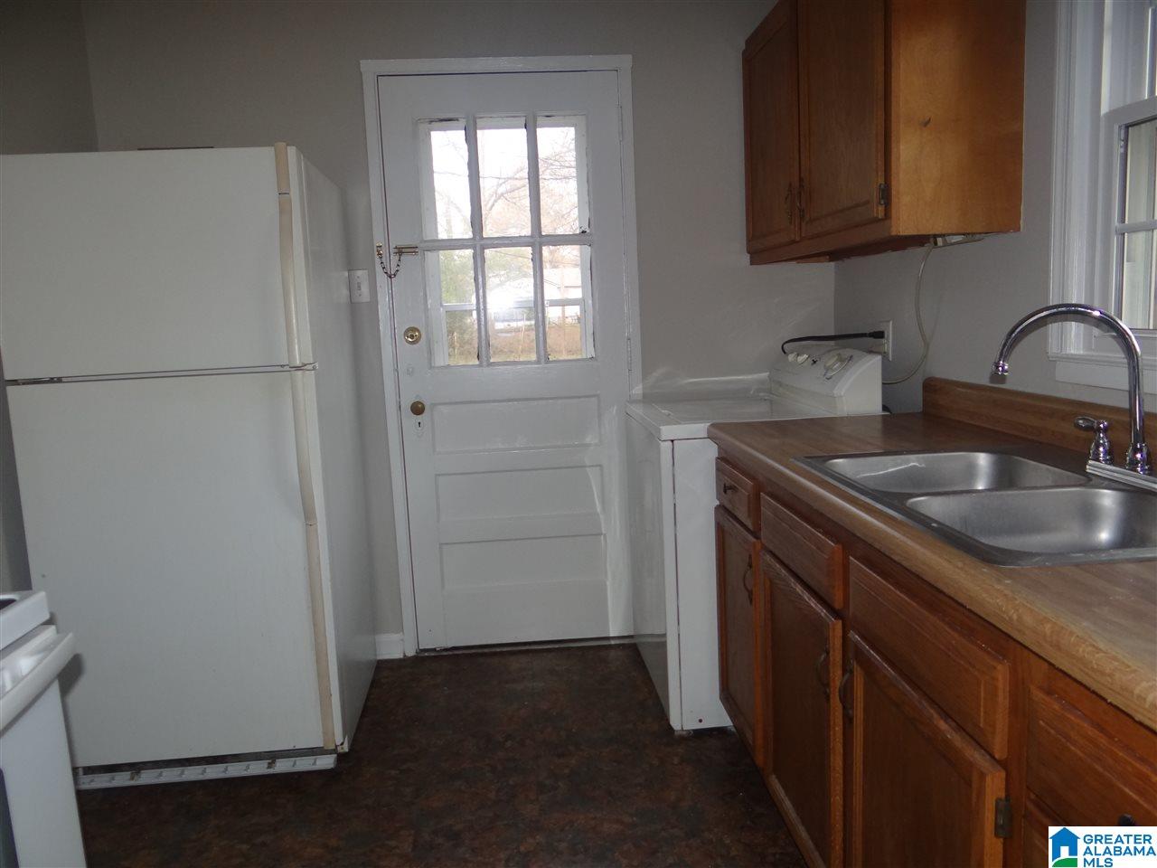 108 Raleigh Avenue Birmingham, AL 35209 - Photo 9 of 15