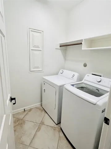 $2,550 | 133 East Montfair Boulevard, The Woodlands, TX 77382