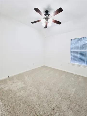 $2,550 | 133 East Montfair Boulevard, The Woodlands, TX 77382