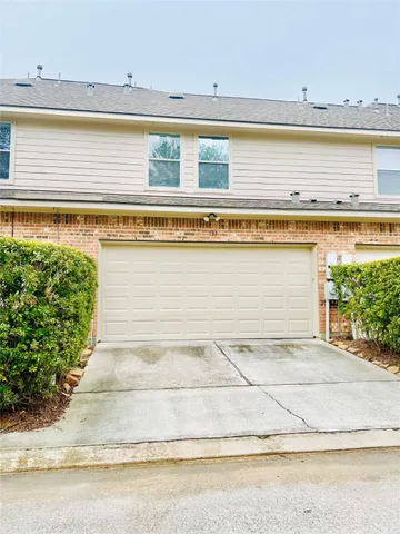 $2,550 | 133 East Montfair Boulevard, The Woodlands, TX 77382